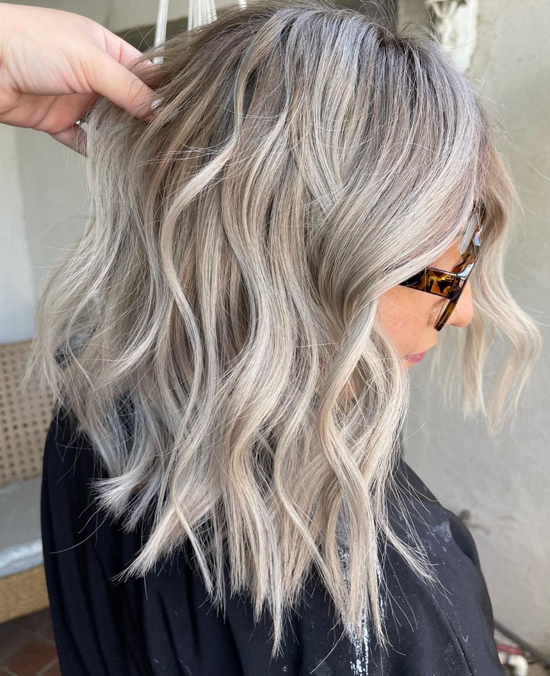 Messy Ash Blonde Lob with Highlights