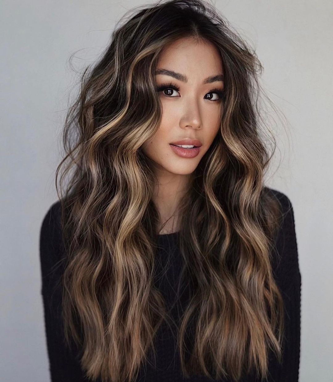 Flowy Sandy Blonde Ribbons in Dark Hair